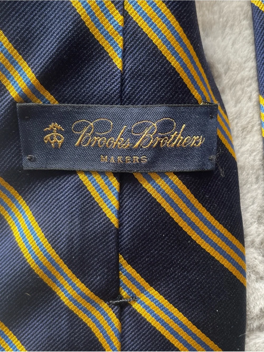 Brooks Brothers Navy Tie with Yellow Diagonal Stripes